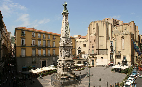 chiesa san domenco maggiore